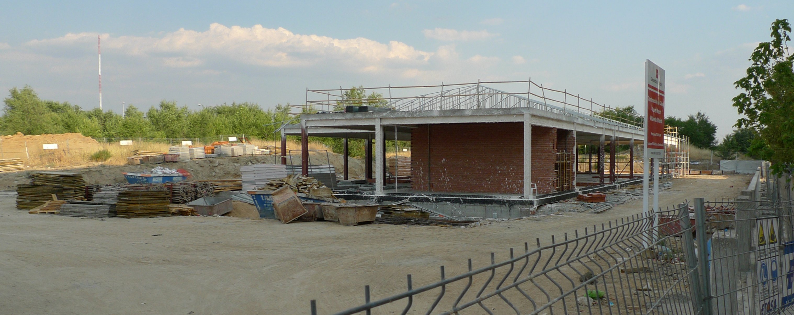 Imagen a 30 de julio de las obras de la Fase I Colegio Ausiàs March