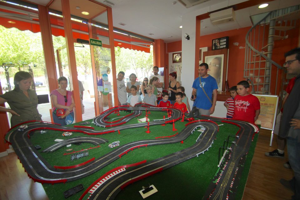 scalextric.jpg