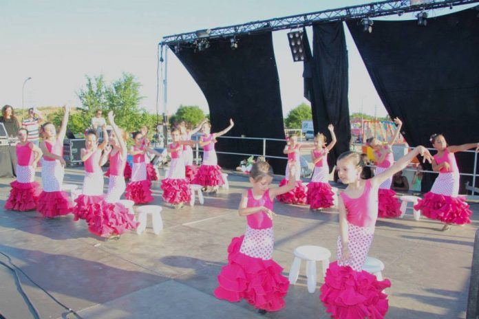 Exhibición de Danza Española Juan de la Cierva