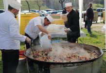 Paella Popular Paella Popular a cargo de Redpiso
